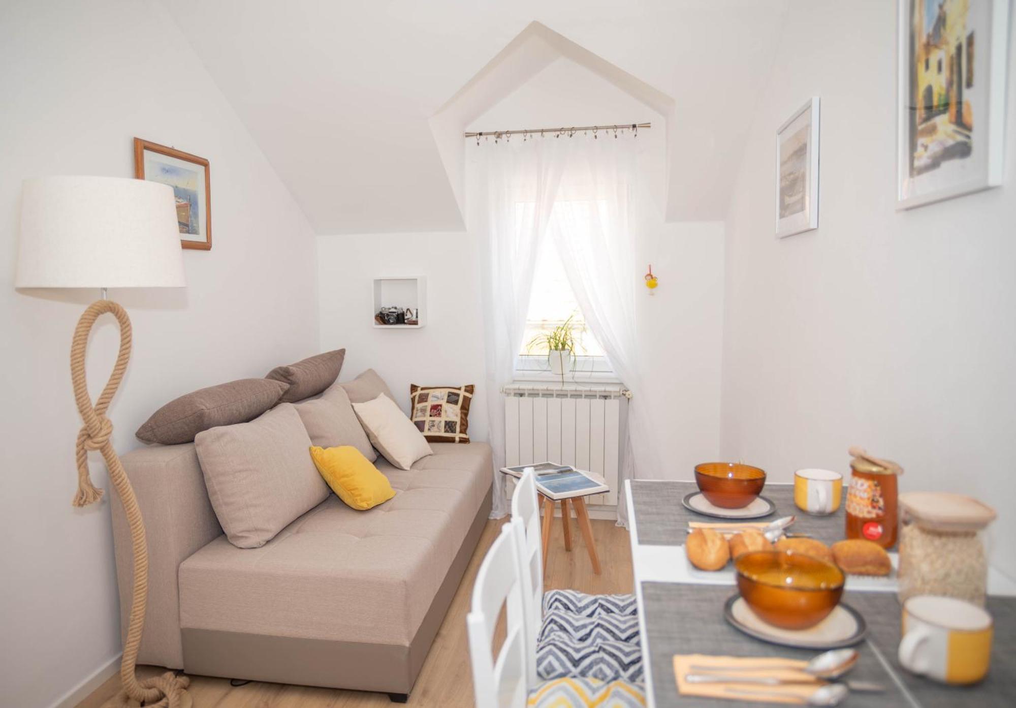 Mediterranean Terrace Apartment With Bikes & Sup Skradin Exterior foto